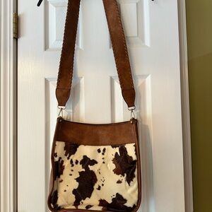 SOLD - crossposted- JEN & CO Western Cow Print Faux Leather Crossbody Purse
